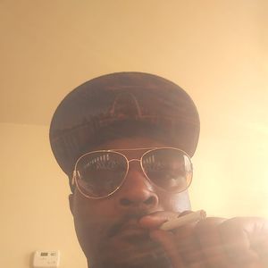 Meet your Posher, Justin